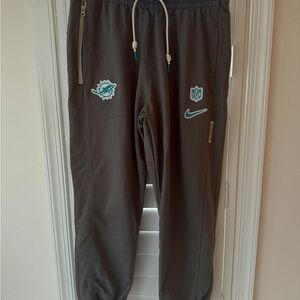 Nike women's Gray Sweatpants